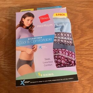4 New Microfiber Hanes size 8 Underwear